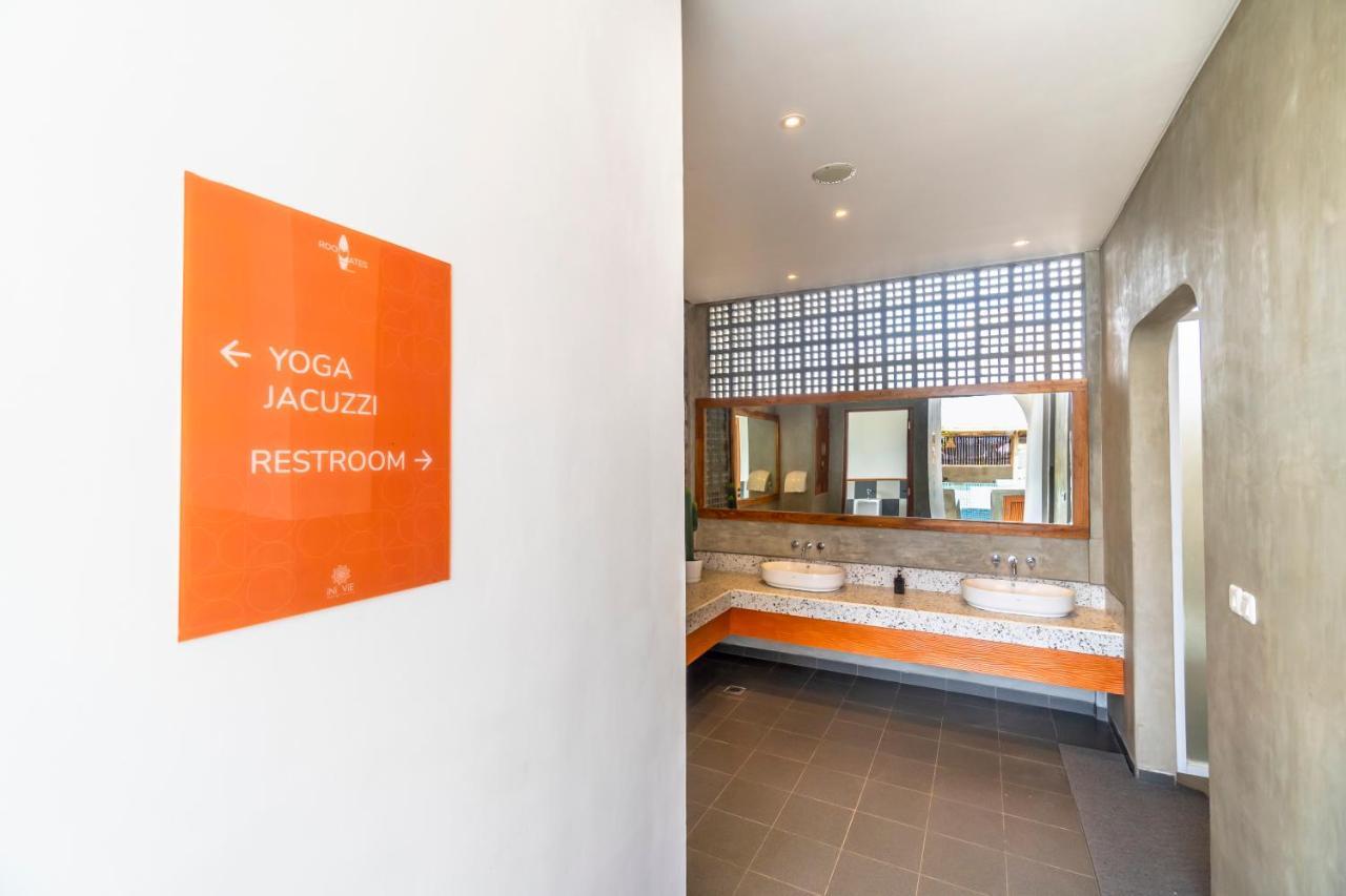 Roomates Surf Camp Canggu By Ini Vie Hospitality Exterior foto