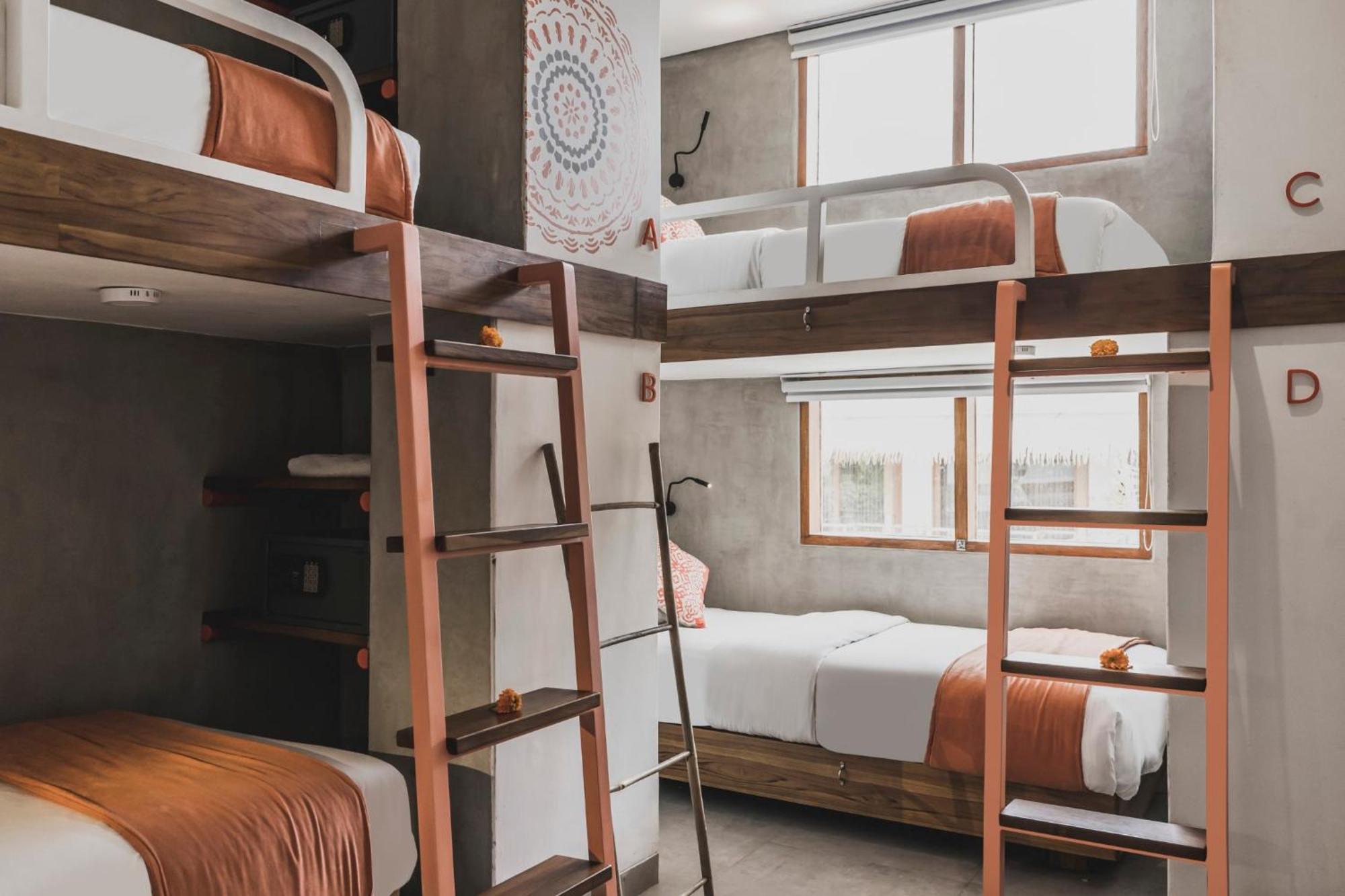 Roomates Surf Camp Canggu By Ini Vie Hospitality Exterior foto